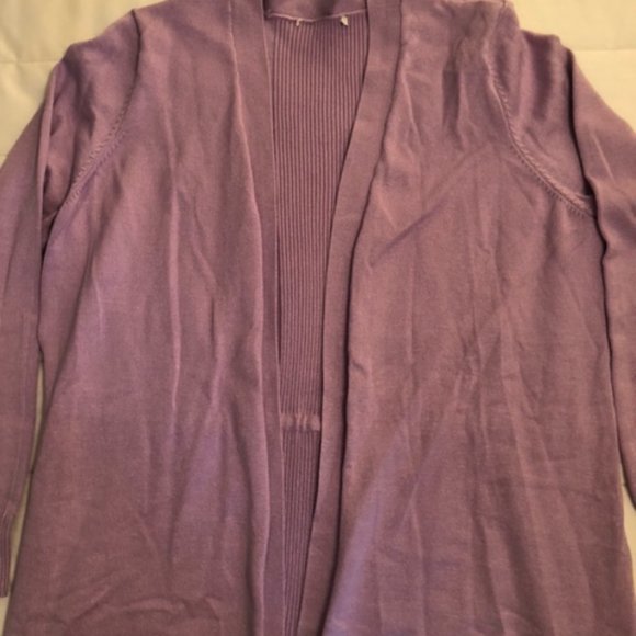 Lavendar Cardigan - Picture 2 of 3